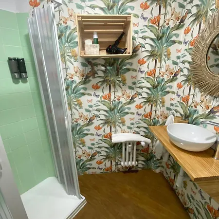 Hostel Boogalow Χιχόν